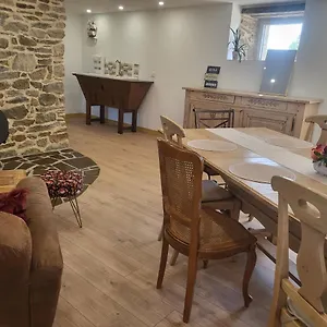 Maison d'hôtes D'hotes Et Bistrot Le Galouray, La Gree-Saint-Laurent